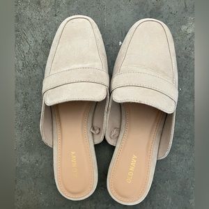 Old Navy mules